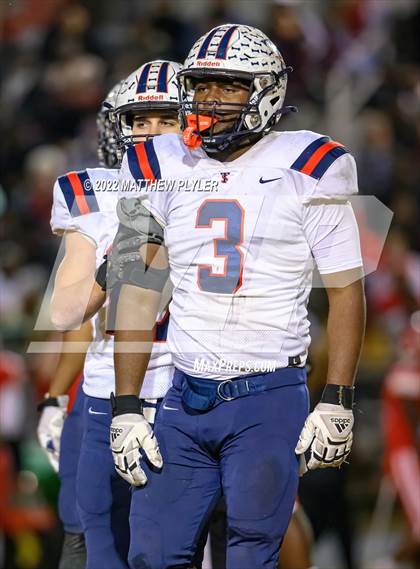 Thumbnail 2 in Terry Sanford vs Seventy-First (NCHSAA 3A Fourth Round) photogallery.