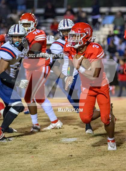 Thumbnail 1 in Terry Sanford vs Seventy-First (NCHSAA 3A Fourth Round) photogallery.