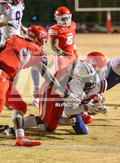 Thumbnail 2 in Terry Sanford vs Seventy-First (NCHSAA 3A Fourth Round) photogallery.