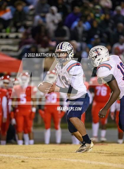 Thumbnail 3 in Terry Sanford vs Seventy-First (NCHSAA 3A Fourth Round) photogallery.