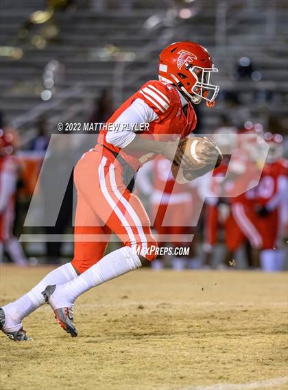 Thumbnail 3 in Terry Sanford vs Seventy-First (NCHSAA 3A Fourth Round) photogallery.