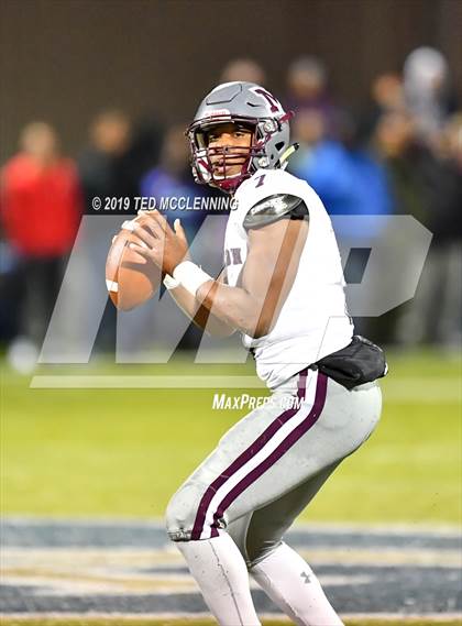 Thumbnail 2 in Morrilton vs. Pulaski Academy (AAA 5A Semifinal) photogallery.