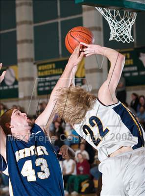Thumbnail 1 in Berean Christian vs. Bentley (BCL Playoffs) photogallery.