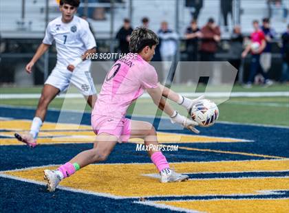 Thumbnail 2 in MHSAA D-3 Final: South Haven vs. Detroit Country Day photogallery.