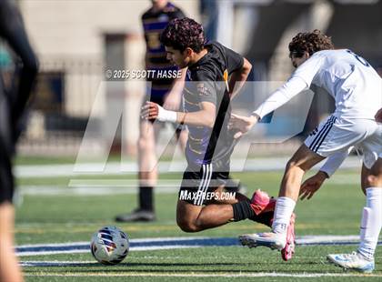 Thumbnail 1 in MHSAA D-3 Final: South Haven vs. Detroit Country Day photogallery.