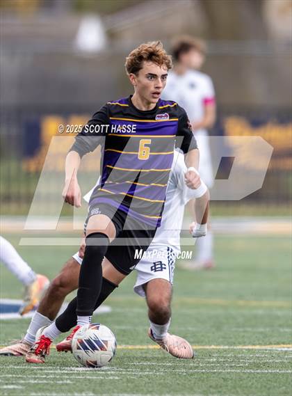 Thumbnail 3 in MHSAA D-3 Final: South Haven vs. Detroit Country Day photogallery.