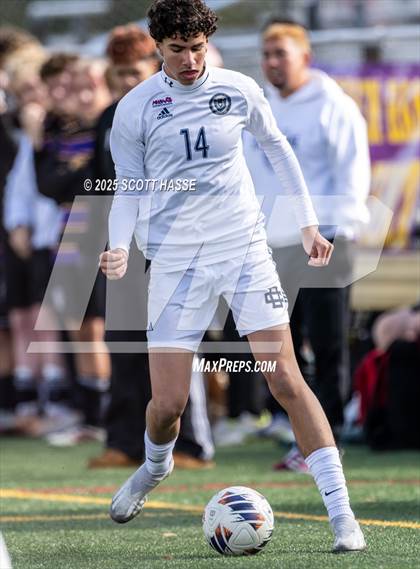 Thumbnail 3 in MHSAA D-3 Final: South Haven vs. Detroit Country Day photogallery.