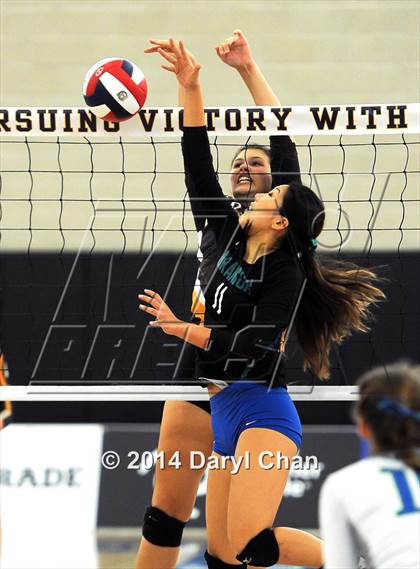 Thumbnail 1 in Branson vs. Parker (CIF D5 State Final) photogallery.