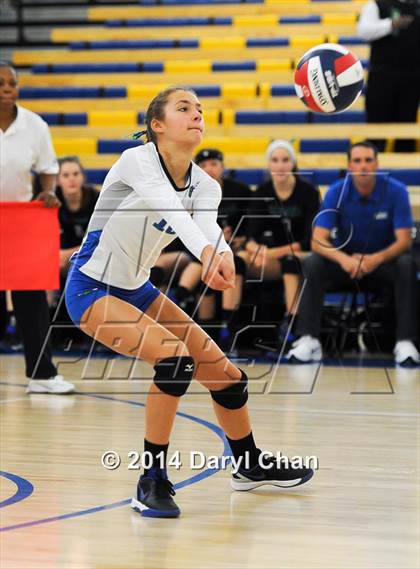 Thumbnail 2 in Branson vs. Parker (CIF D5 State Final) photogallery.
