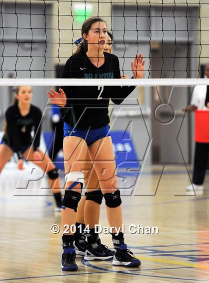 Thumbnail 1 in Branson vs. Parker (CIF D5 State Final) photogallery.