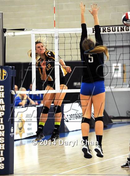 Thumbnail 1 in Branson vs. Parker (CIF D5 State Final) photogallery.