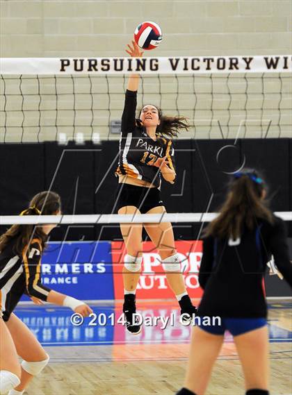 Thumbnail 2 in Branson vs. Parker (CIF D5 State Final) photogallery.