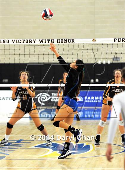 Thumbnail 2 in Branson vs. Parker (CIF D5 State Final) photogallery.