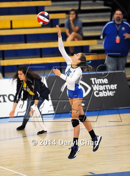 Thumbnail 2 in Branson vs. Parker (CIF D5 State Final) photogallery.