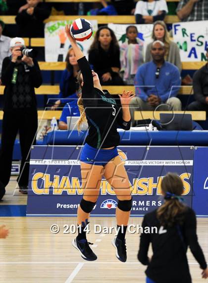 Thumbnail 2 in Branson vs. Parker (CIF D5 State Final) photogallery.