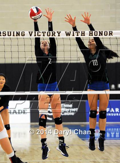 Thumbnail 1 in Branson vs. Parker (CIF D5 State Final) photogallery.
