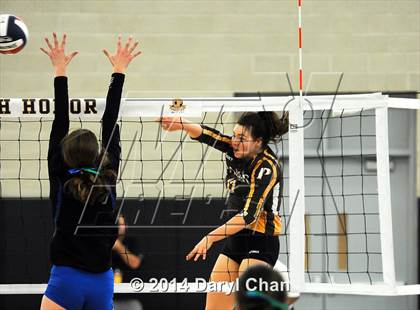 Thumbnail 3 in Branson vs. Parker (CIF D5 State Final) photogallery.