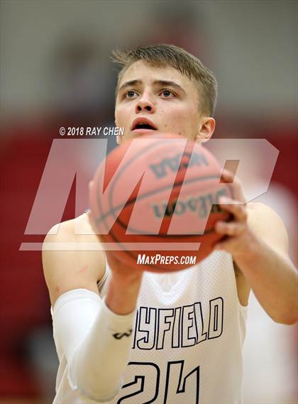 Thumbnail 1 in Bayfield vs. Lutheran (CHSAA 3A Championship) photogallery.