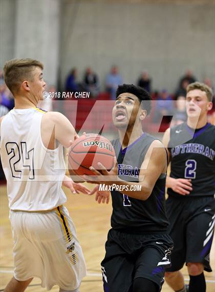 Thumbnail 1 in Bayfield vs. Lutheran (CHSAA 3A Championship) photogallery.