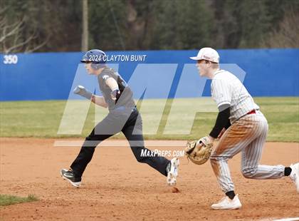 Thumbnail 2 in Orofino vs. Colton photogallery.