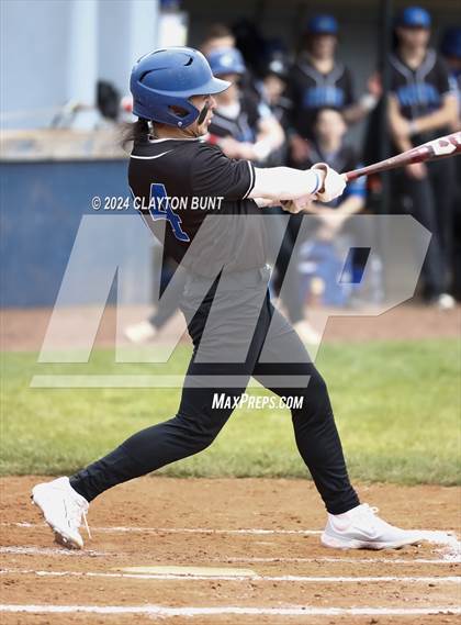 Thumbnail 1 in Orofino vs. Colton photogallery.