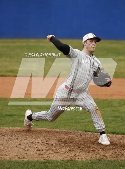 Thumbnail 2 in Orofino vs. Colton photogallery.