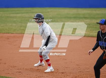 Thumbnail 2 in Orofino vs. Colton photogallery.