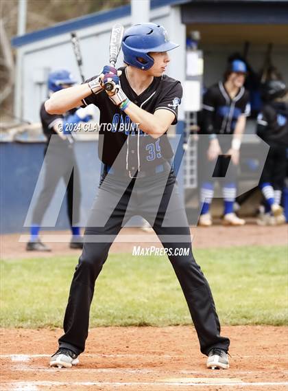 Thumbnail 2 in Orofino vs. Colton photogallery.