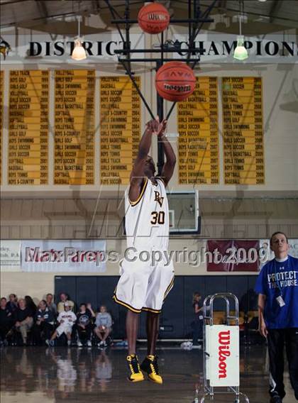 Thumbnail 1 in 3 Point Shoot out (City of Palms Classic) photogallery.