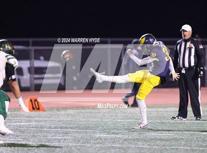 Thumbnail 3 in Monterey Trail @ Oak Ridge (CIF SJS D1 Quarterfinal) photogallery.