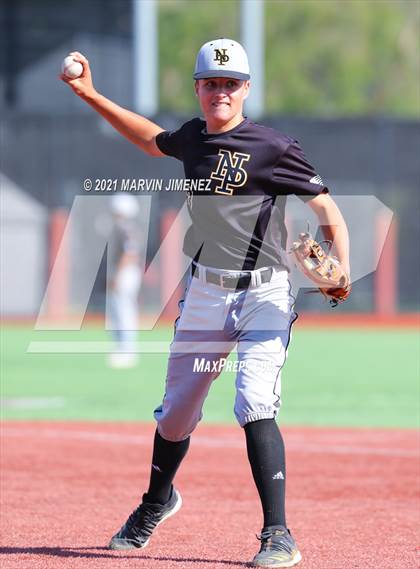Thumbnail 2 in Oaks Christian vs Newbury Park photogallery.