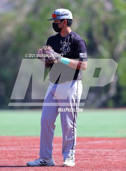 Thumbnail 2 in Oaks Christian vs Newbury Park photogallery.