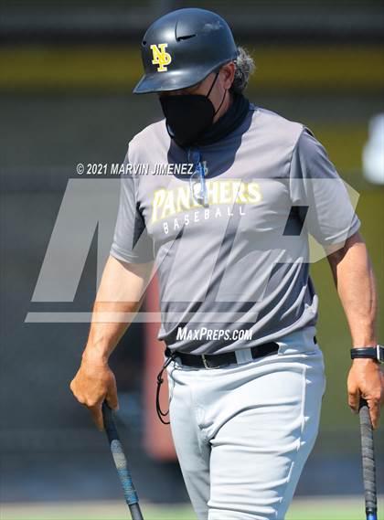 Thumbnail 3 in Oaks Christian vs Newbury Park photogallery.