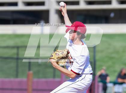 Thumbnail 3 in Oaks Christian vs Newbury Park photogallery.