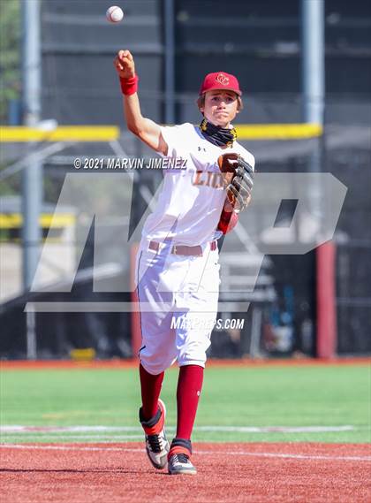 Thumbnail 3 in Oaks Christian vs Newbury Park photogallery.
