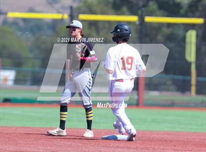 Thumbnail 3 in Oaks Christian vs Newbury Park photogallery.