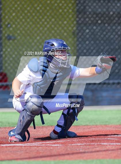 Thumbnail 3 in Oaks Christian vs Newbury Park photogallery.