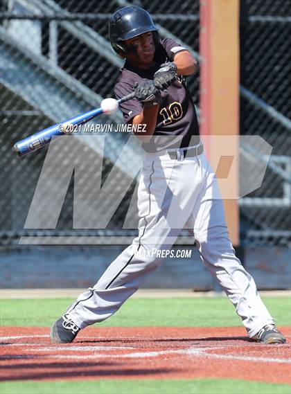 Thumbnail 1 in Oaks Christian vs Newbury Park photogallery.