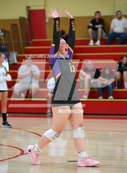 Thumbnail 1 in Ukiah @ Cardinal Newman photogallery.