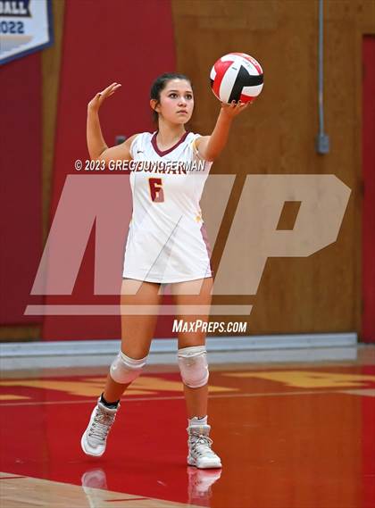 Thumbnail 1 in Ukiah @ Cardinal Newman photogallery.