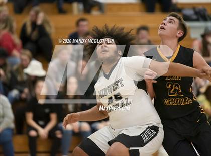 Thumbnail 1 in Illini Central @ Midwest Central photogallery.