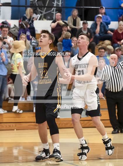 Thumbnail 1 in Illini Central @ Midwest Central photogallery.