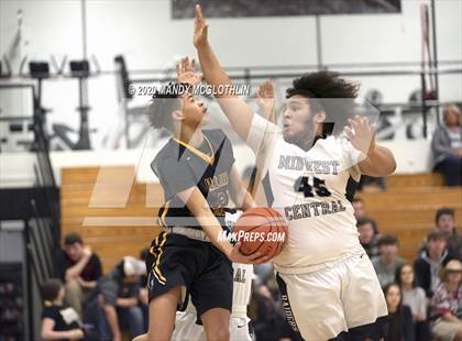 Thumbnail 2 in Illini Central @ Midwest Central photogallery.