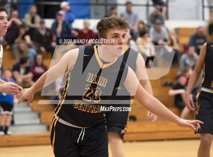 Thumbnail 1 in Illini Central @ Midwest Central photogallery.