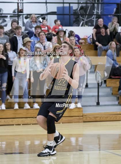 Thumbnail 1 in Illini Central @ Midwest Central photogallery.