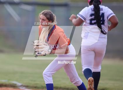Thumbnail 1 in Northwest Whitfield vs Luella (GHSA 4A Round 1 Playoff) photogallery.