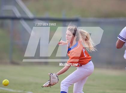 Thumbnail 3 in Northwest Whitfield vs Luella (GHSA 4A Round 1 Playoff) photogallery.