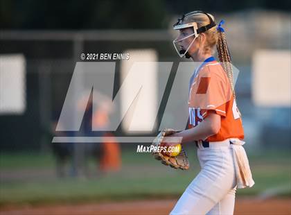 Thumbnail 1 in Northwest Whitfield vs Luella (GHSA 4A Round 1 Playoff) photogallery.