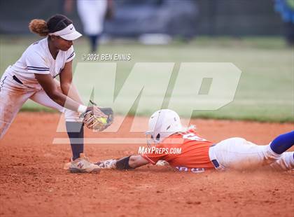 Thumbnail 1 in Northwest Whitfield vs Luella (GHSA 4A Round 1 Playoff) photogallery.