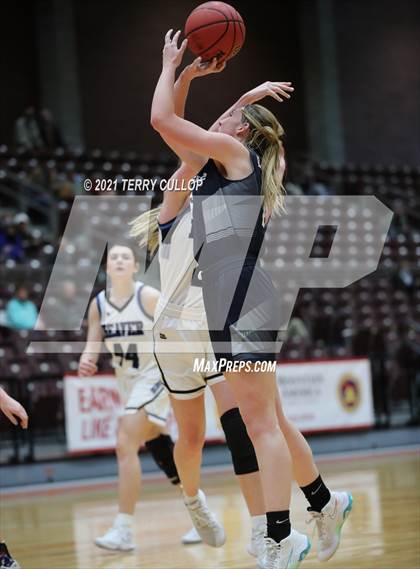 Thumbnail 2 in Duchesne vs. Beaver (UHSAA 2A Consolation Semifinal) photogallery.